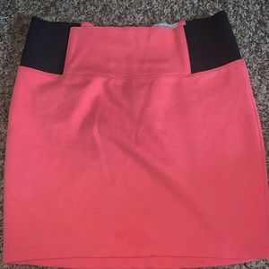 Coral mini skirt